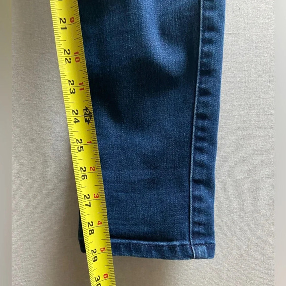 Armani skinny leg denim mid rise jeans Sz 26” - Picture 11 of 13